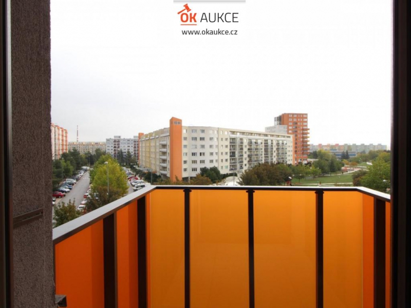 Podnájem bytu 1KK (33m2) s balkonem, Horní Počernice